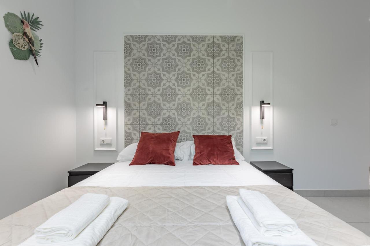 Chic & Comfortable Apartment, Private Terrace บาเลนเซีย ภายนอก รูปภาพ