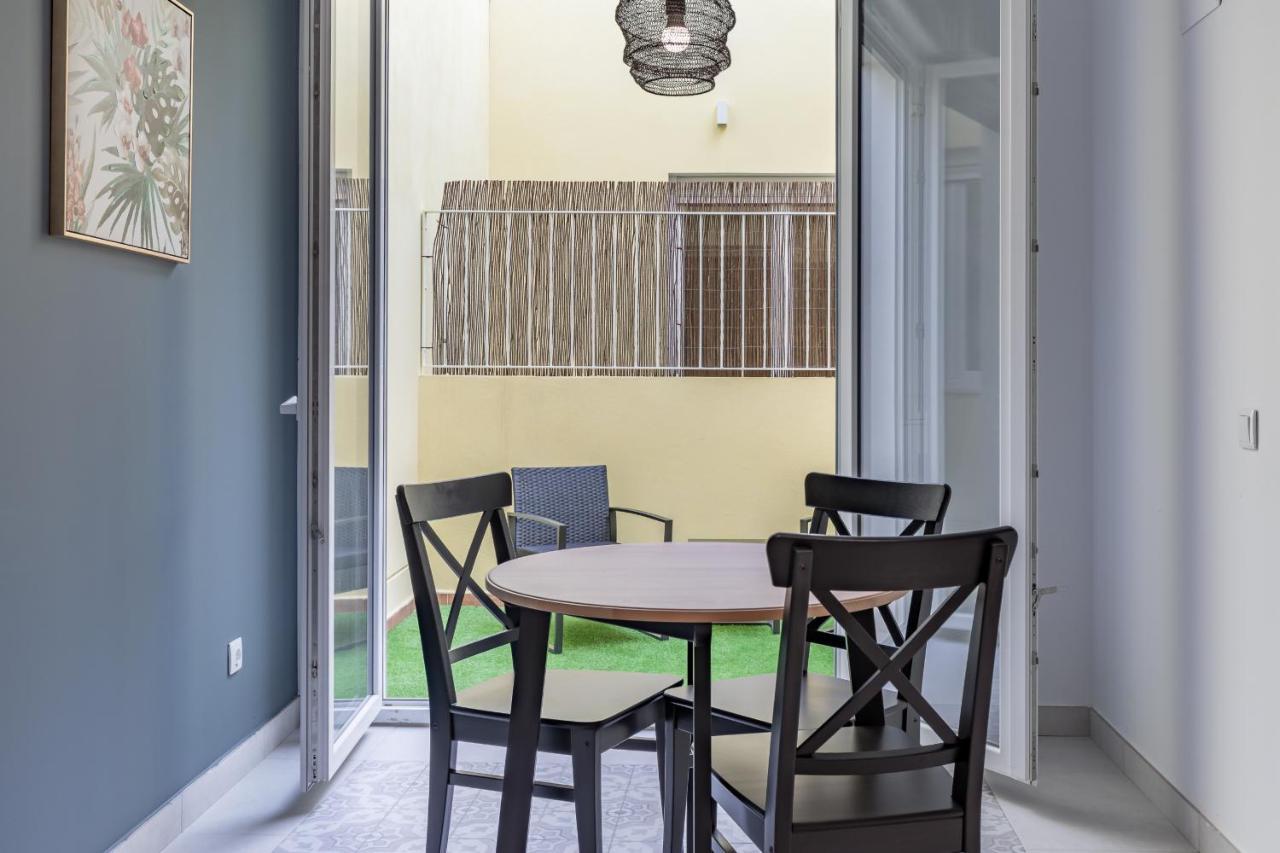 Chic & Comfortable Apartment, Private Terrace บาเลนเซีย ภายนอก รูปภาพ