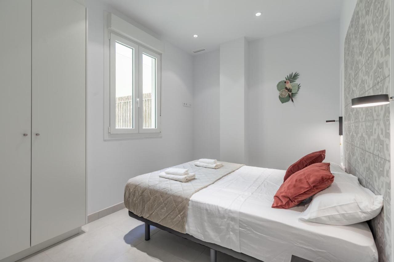 Chic & Comfortable Apartment, Private Terrace บาเลนเซีย ภายนอก รูปภาพ